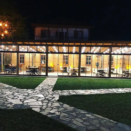 Hacirifatlarkonagi Taraklı