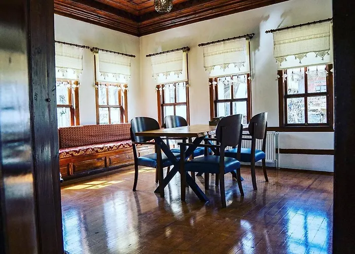 Hacirifatlarkonagi *